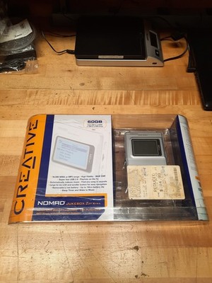 Creative Labs Nomad Jukebox Zen Xtra Silver 3.5'' LCD 60GB Digital Media Player