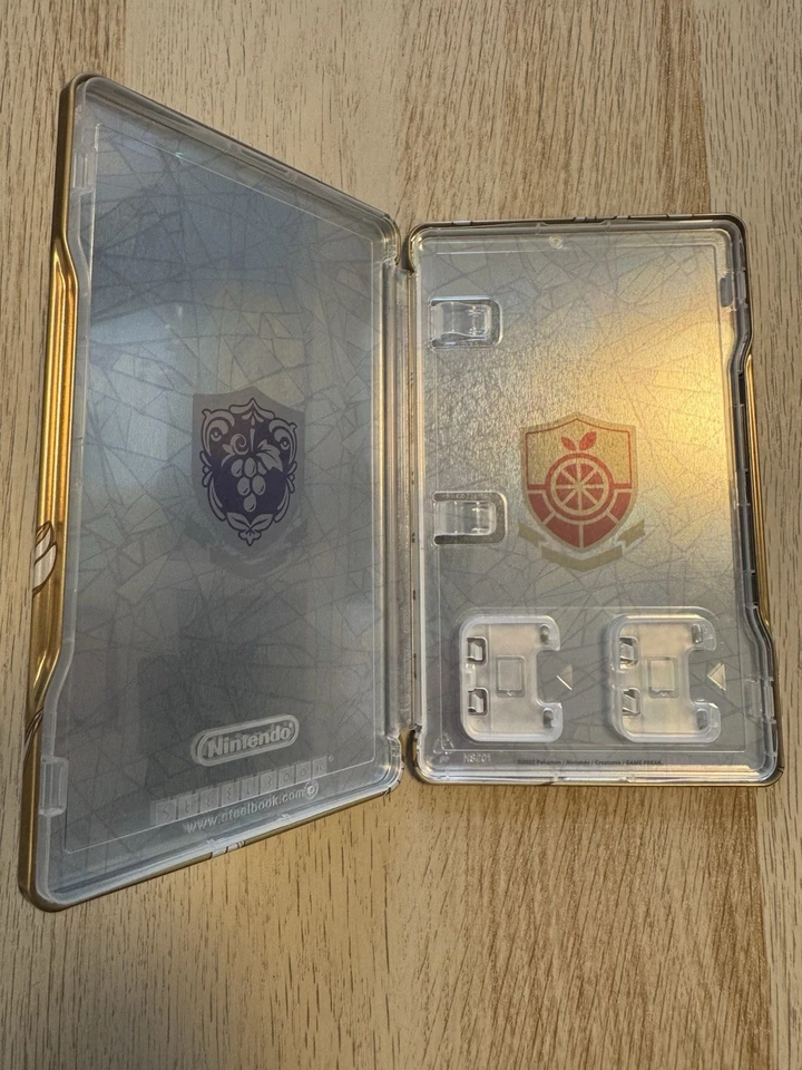 Nintendo Switch Pokemon Scarlet, photo 2 of 5