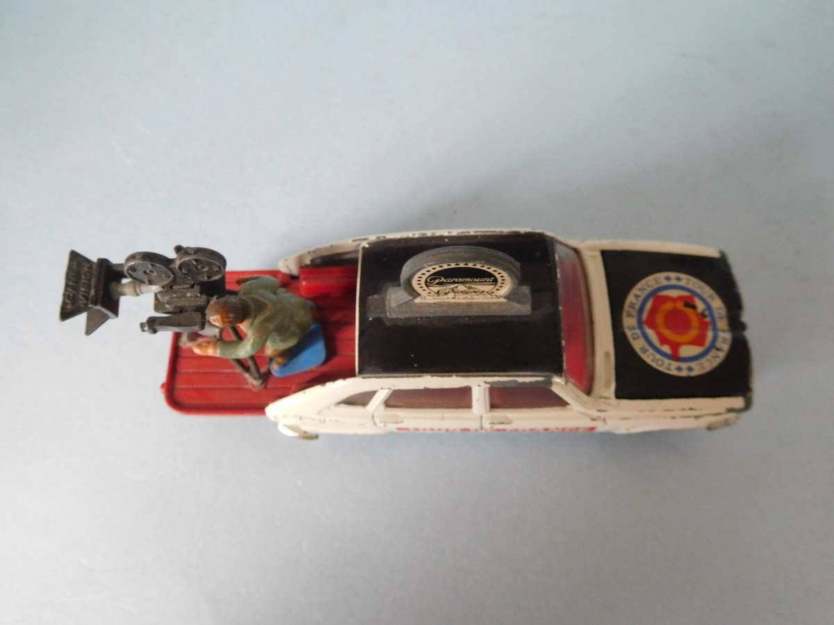 【中古】CORGI TOYS RENAULT 16 TOUR DE FRANCE VINTAGE CORGI TOYS GIFT SET 13 RENAULT 16 TOUR DE FRANCE