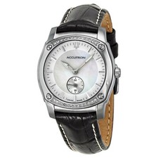 NOS Ladies Accutron Bulova Pemberton 26R39 26 genuine Diamond bezel watch RARE