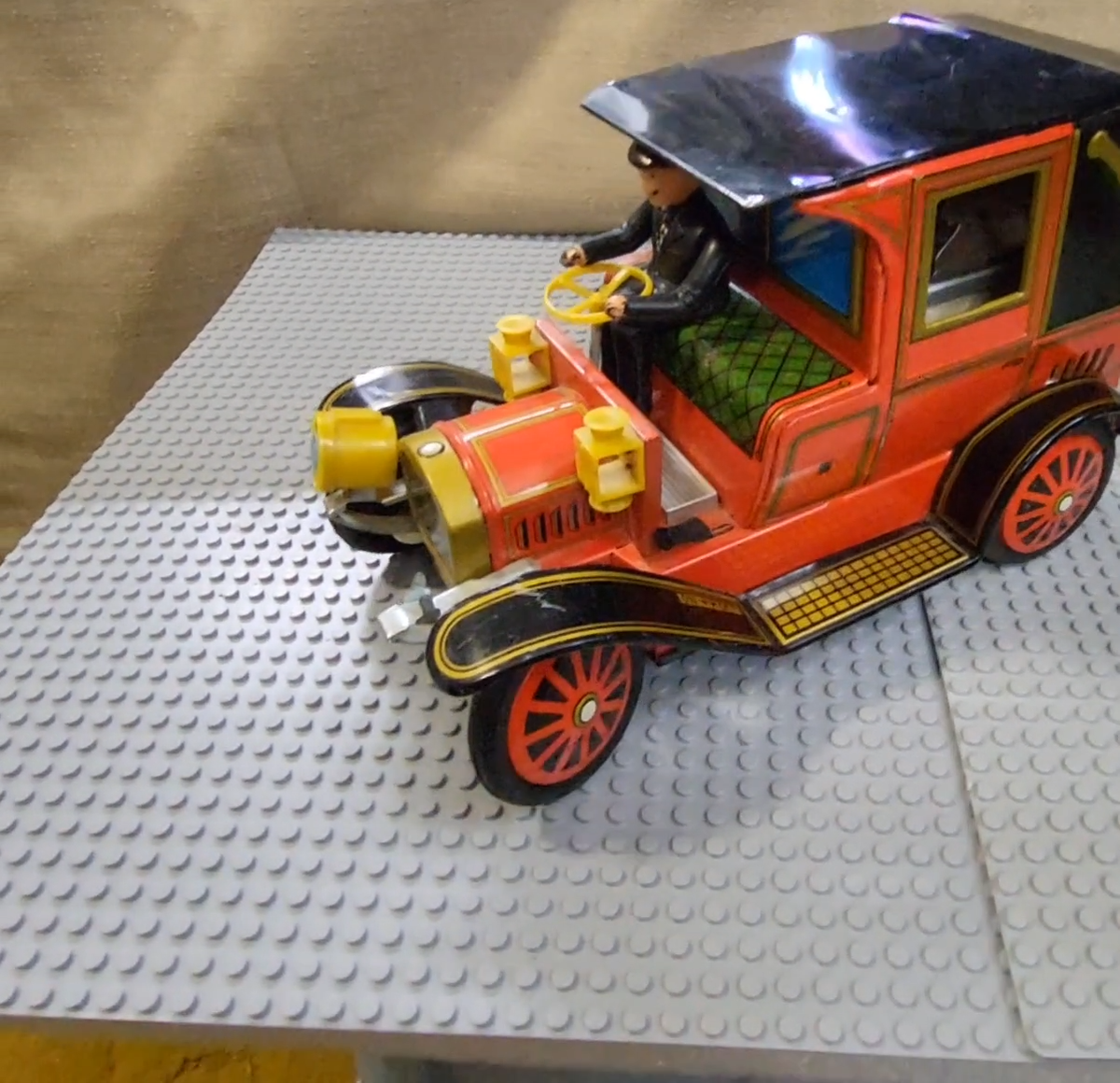 VINTAGE BATTERY-OPERATED ALPS CAR TOY Made in Japan WORKS! | eBay