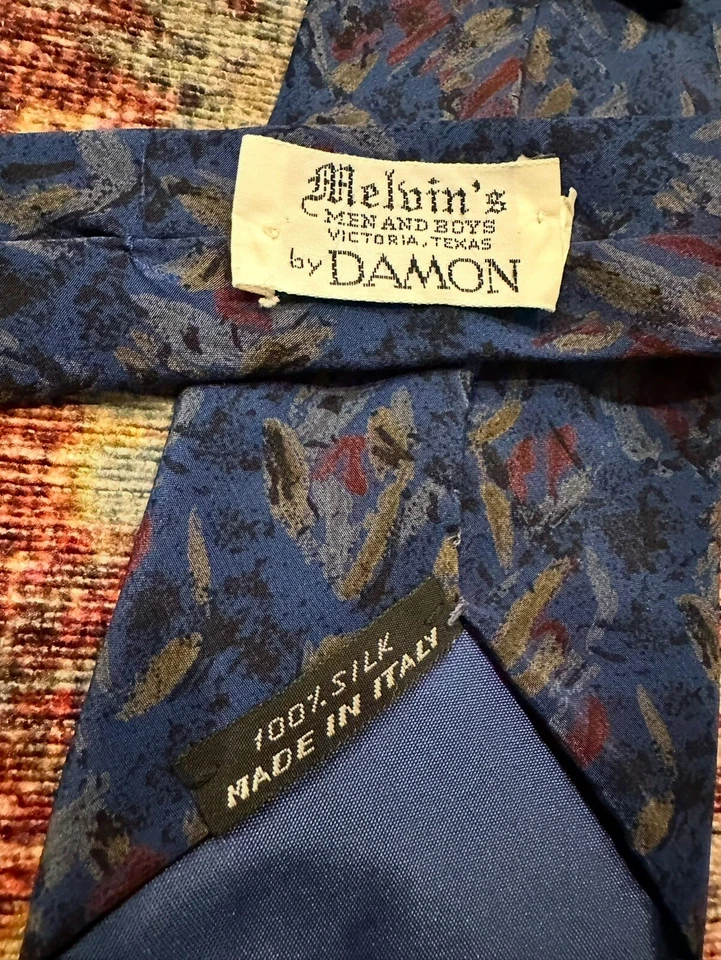 Corbata vintage Melvin’s para hombre hecha en Italia 100 % seda  Foto 3 de 4