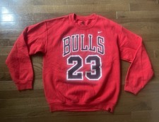 Jordan Chicago Bulls 23 Crewneck Sweatshirt Vintage Nike Retro Jersey Medium