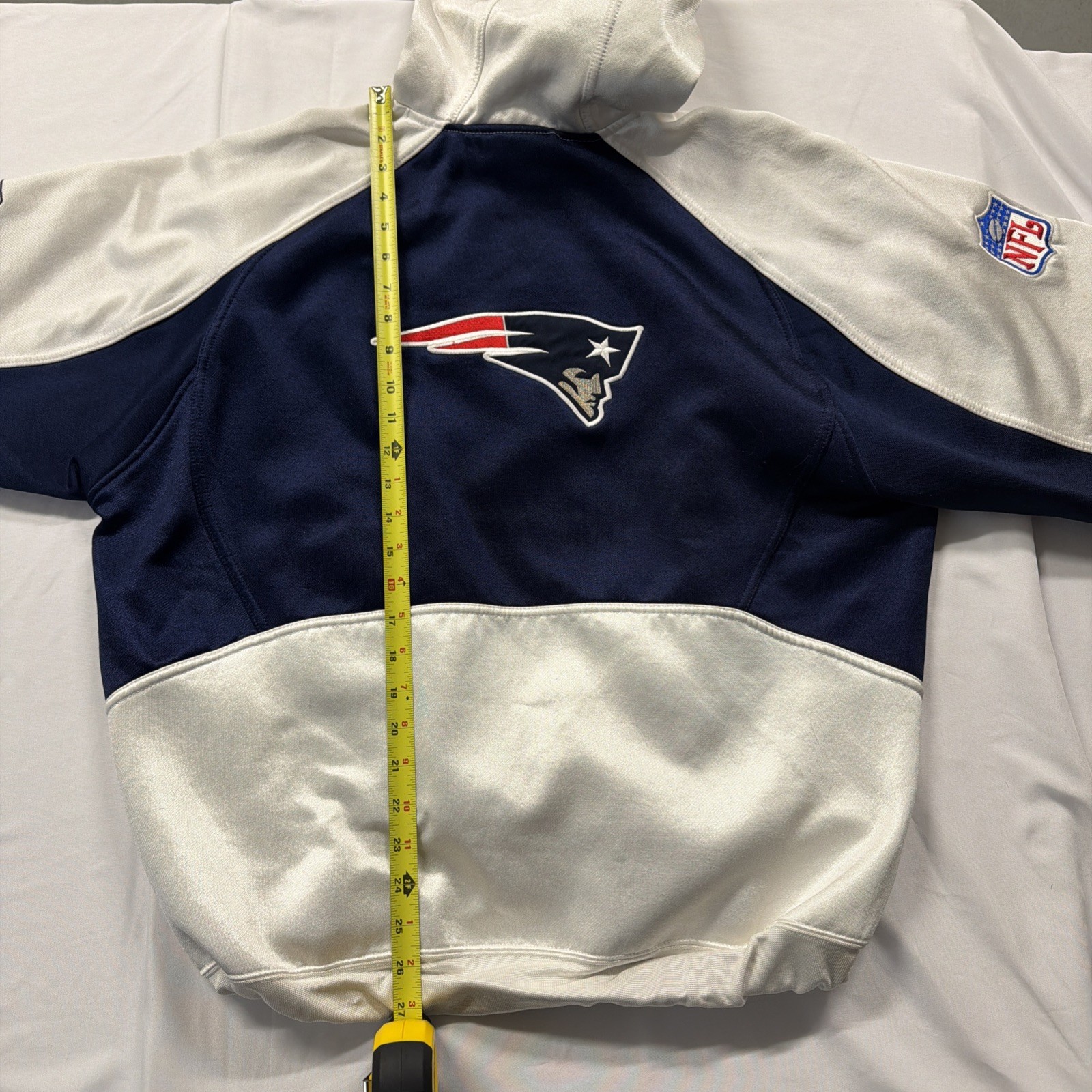 Vintage New England Patriots Reebok Hoodie White Large thumbnail 9