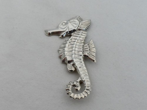 Estate Sterling Silver Large Seahorse Brooch SD-20