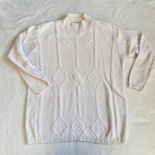 VTG LIZ CLAIBORNE LIZ  CO petite P medium white Snowflake cable knit sweater