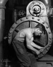 Lewis Hine, 1920. Power house mechanic Photograph Print 11"x14