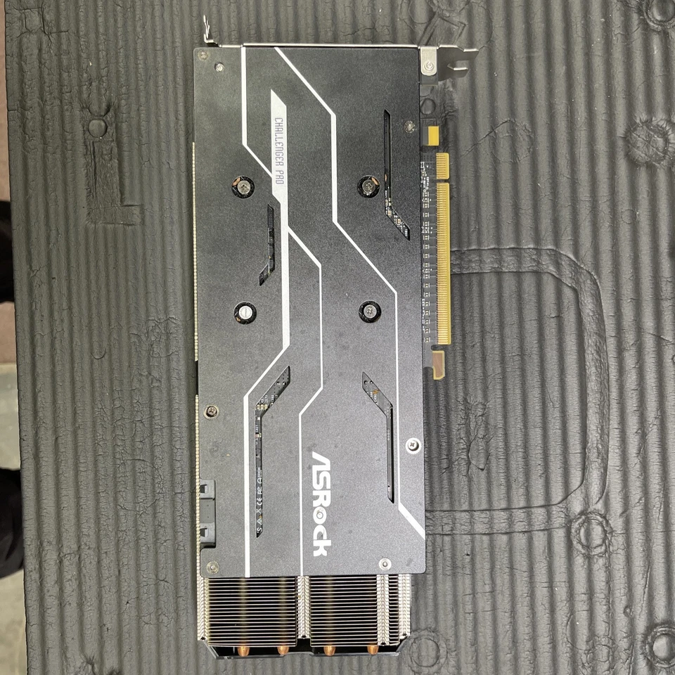 Video ASRock Radeon RX 5700 XT 8 GB GDDR6 PCI Express 4.0 vendedor de confianza mayor de 20 años Foto 3 de 4