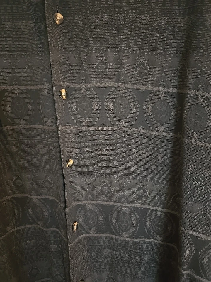 Greg Norman Short Sleeve Button Up Shirt Mens Size XL Rayon Blend Grey/Olive - Image 2 of 4