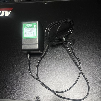 Boss AC Adapter BRA-120.  BOSS DR-660