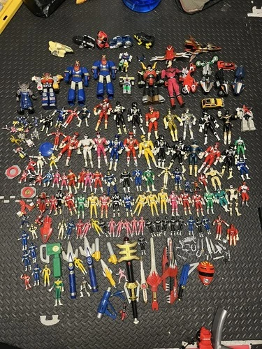 Vintage 90s Power Rangers Bandai Assorted Action Figures Lot