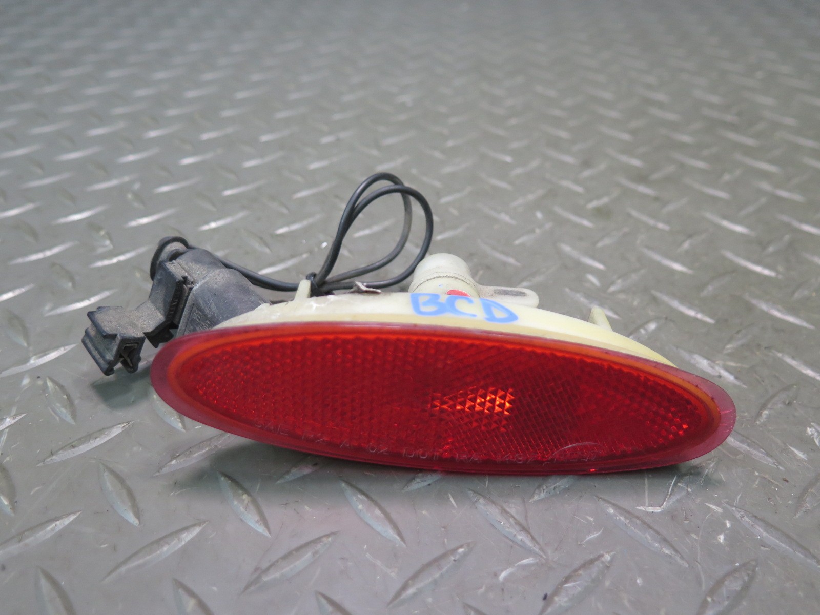 2006-2012 BENTLEY FLYING SPUR REAR RIGHT & LEFT SIDE MARKER LIGHT LAMP SET