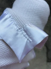 Pre Owned Bright Future Like Baby Morgan Thermal Blanket With Silk Binding WHITE