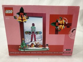Lego Christmas Picture Frame #40702 Sealed - 209 Pcs - Box Damage