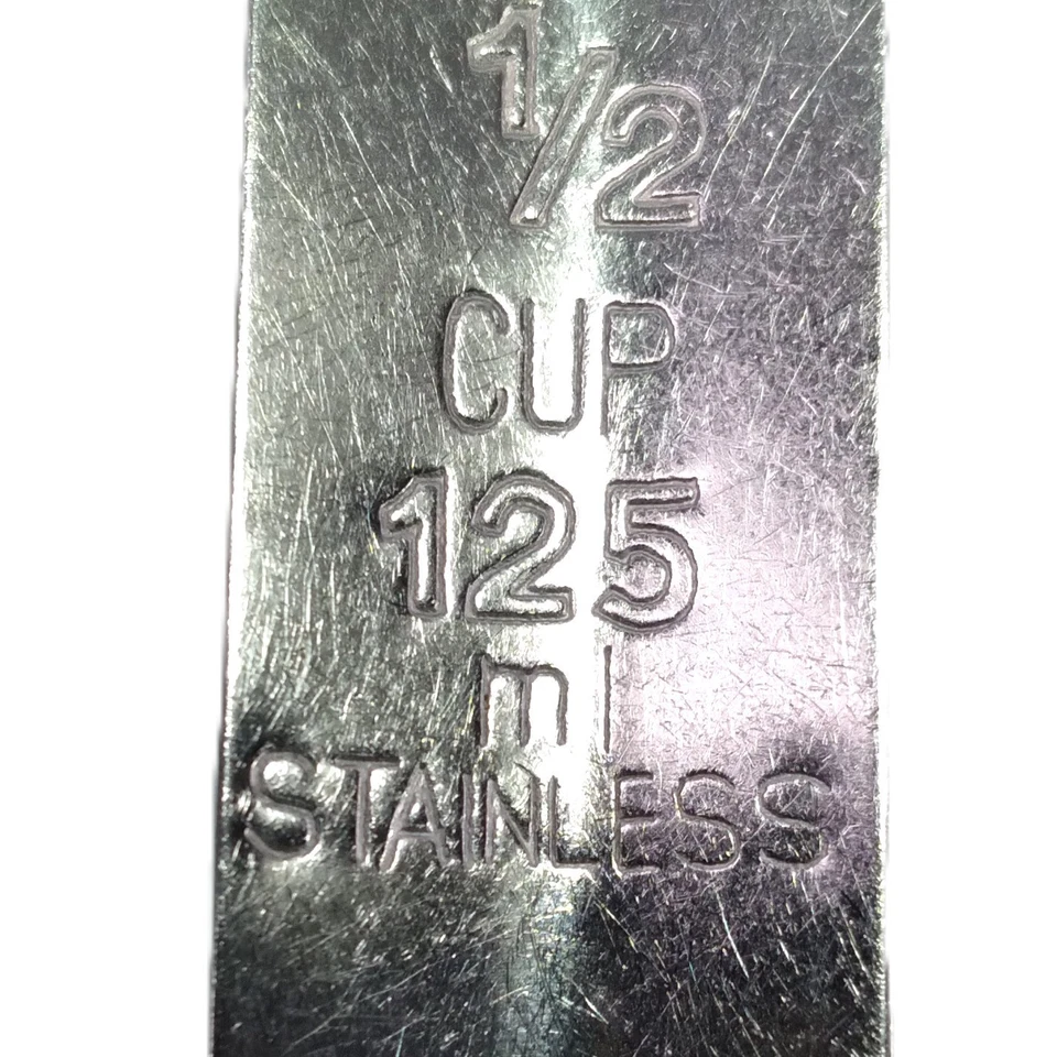Juego de 4 vasos medidores de acero inoxidable - tazas y ML en cada mango Foto 4 de 4