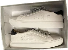 Sole Society TERLANA soft leather embossed sneakers size 10M - New