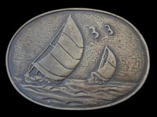 NICE SIMPLE VINTAGE 1980'S SOLID BRASS SAILBOATS SCENE BELT BUCKLE