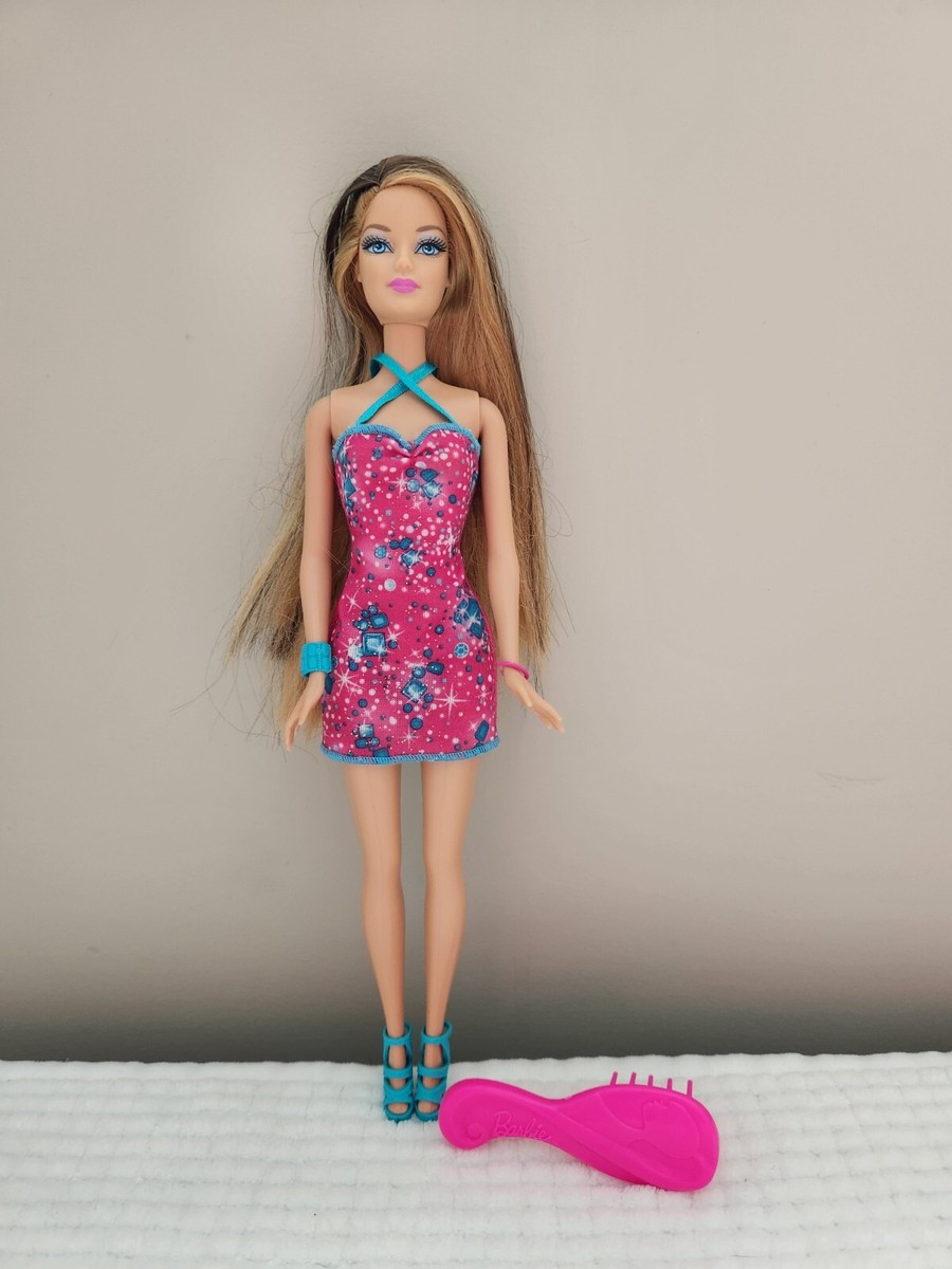 Barbie Hairtastic Complete Doll Pink Blue Dress Shoes Brush Jewel