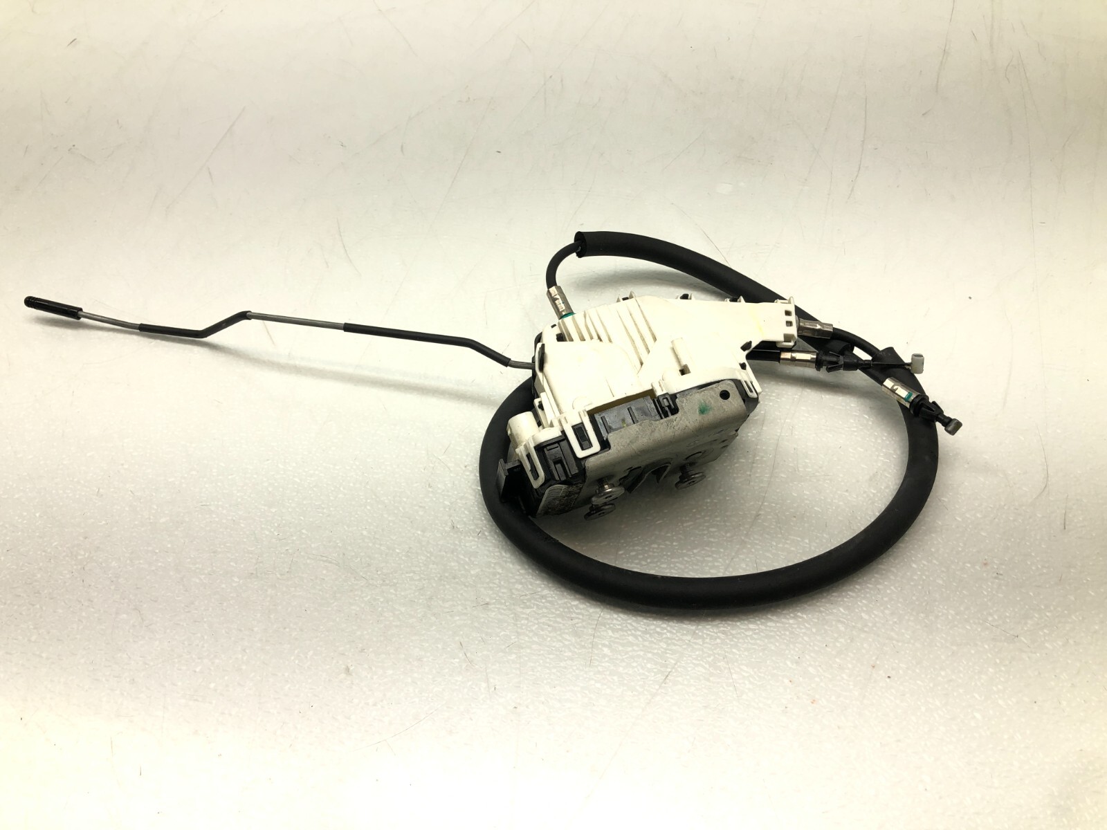 2014-2019 MASERATI GHIBLI S Q4 RIGHT PASS REAR DOOR LOCK LATCH ACTUATOR OEM.