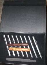 Interchangeable Crochet Hook Set with 2 handles, Excellent Pre-owned Condition