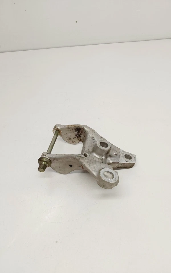 Soporte de montaje del motor delantero izquierdo Honda Fit Sport 2010 OEM Foto 2 de 4