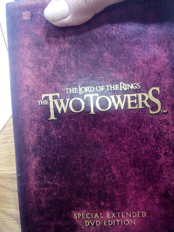 Lord of the Rings Return of the King & The Two Towers Special Extended Ed DVD - Image 4 of 4