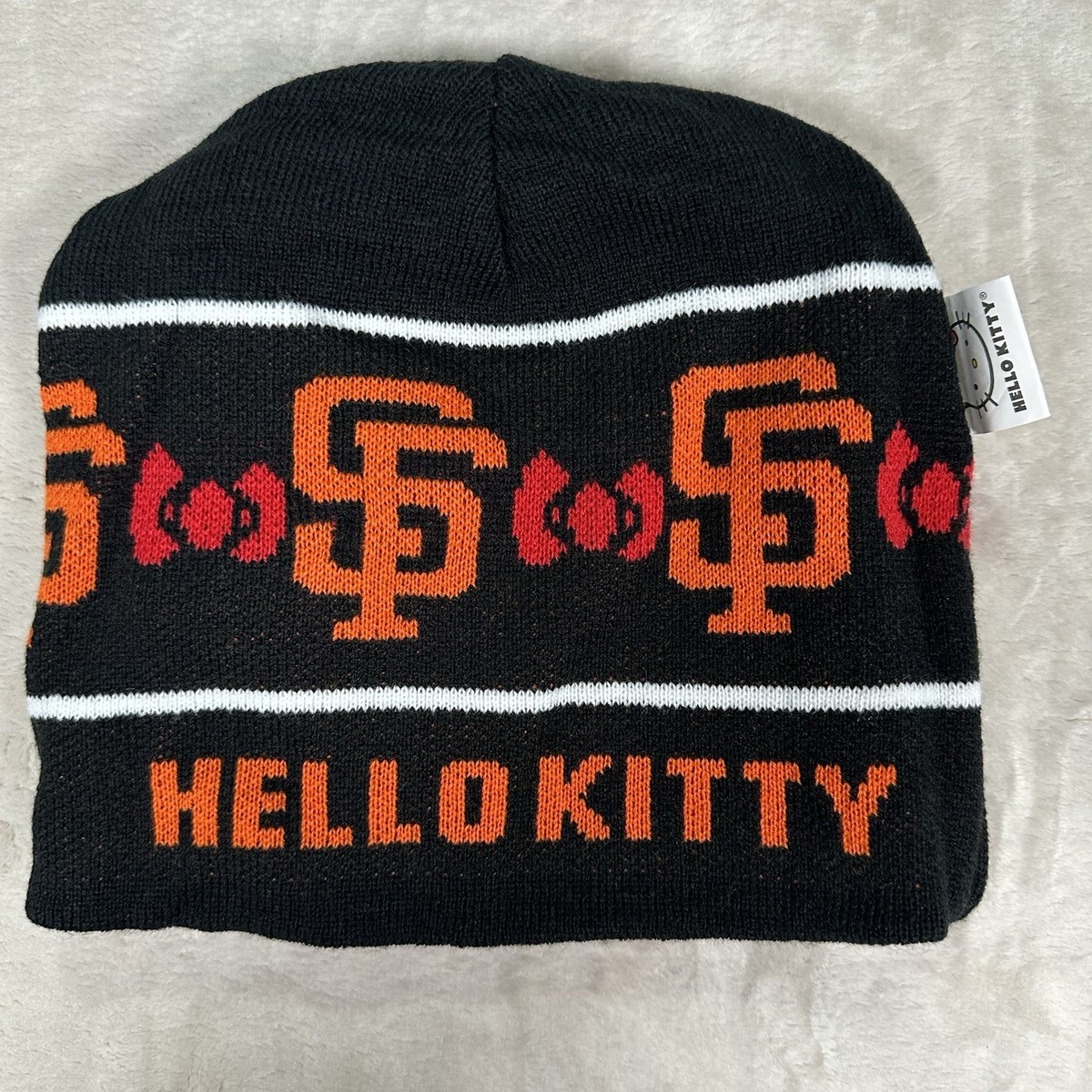 Hello Kitty San Francisco Giants MLB Reversible Beanie  display picture 3