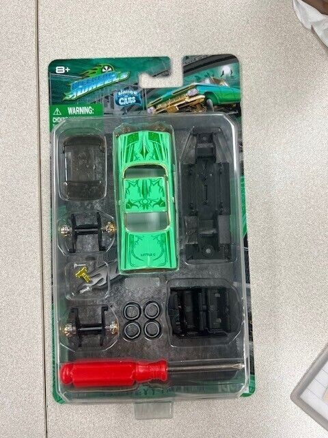 S Lowrider Exclusive Model Kit Impala Green