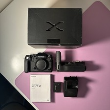 Fujifilm X-T2 24.3MP Mirrorless Digital Camer...