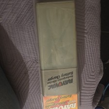 Rayovac Rechargeable Alkaline Battery Charger AA AAA PS3 Mains 4 Capacity