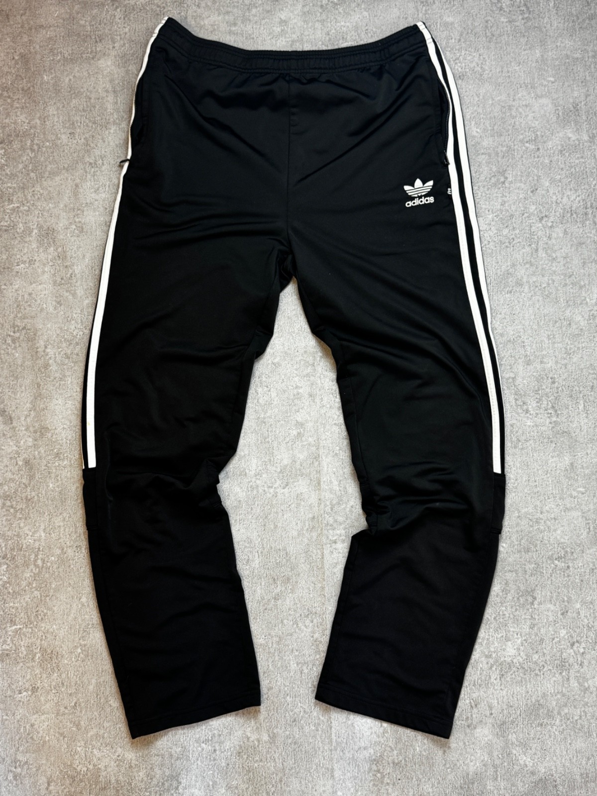 Adidas Originals Vintage Track Pants Track Pants L D7 Black Trefoil 3 Stripe