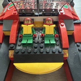 LEGO CITY: Speedboat (7244) Incomplete! And motor doesn&rsquo;t work