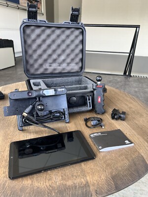 Shield tablet, including 3d motioncamera and Tab-Tite tablet holder
