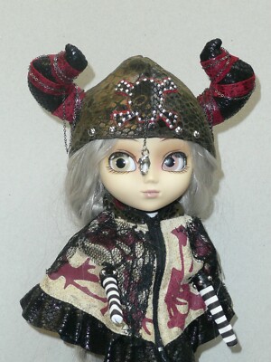 13'' Pullip Doll Zora, 2006, No Box or COA, Has a Mark on The Face