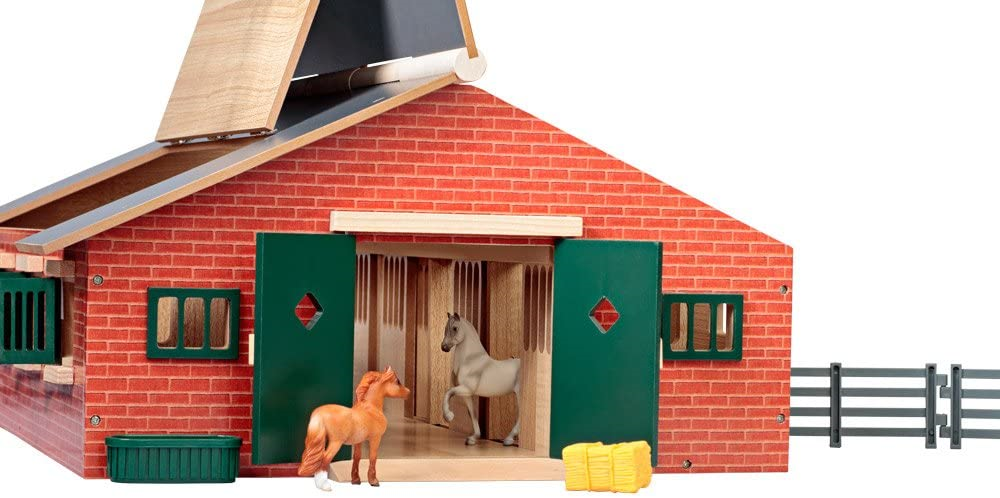 breyer stablemates deluxe horse stable set