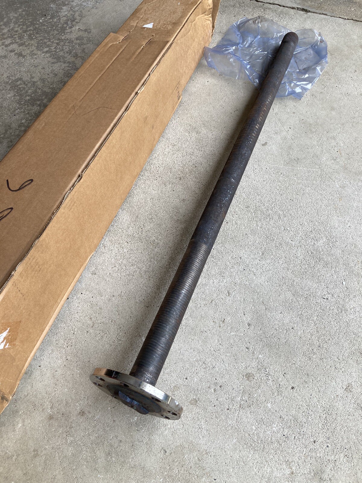 Dana Axle Shaft 80 Rear Ford F450 9097 Right Or Left SPICER 436511