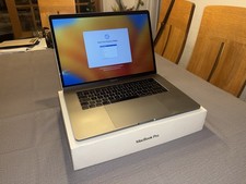 Apple MacBook Pro 15in A1707 2017 i7 2.9GHz 16GB RAM 512GB SSD Radeon Pro 560