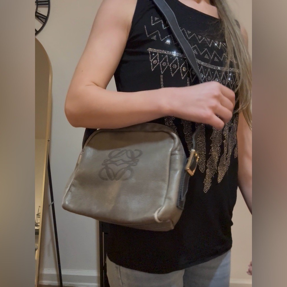 Loewe   Brown Leather shoulder Bag — image 14