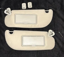 🔥06-11  Crown Victoria/Grand Marquis Neutral/Gray Sunvisor Set  OEM