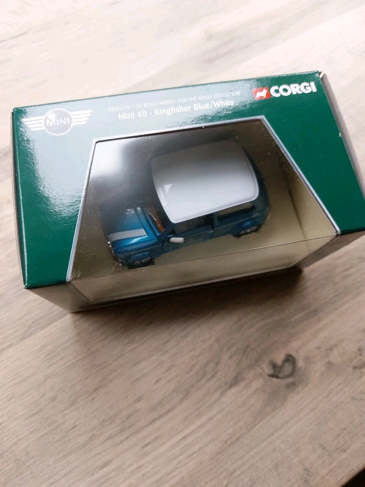 Corgi Mini 40 in Kingfisher Blue/white  - Image 4 of 4