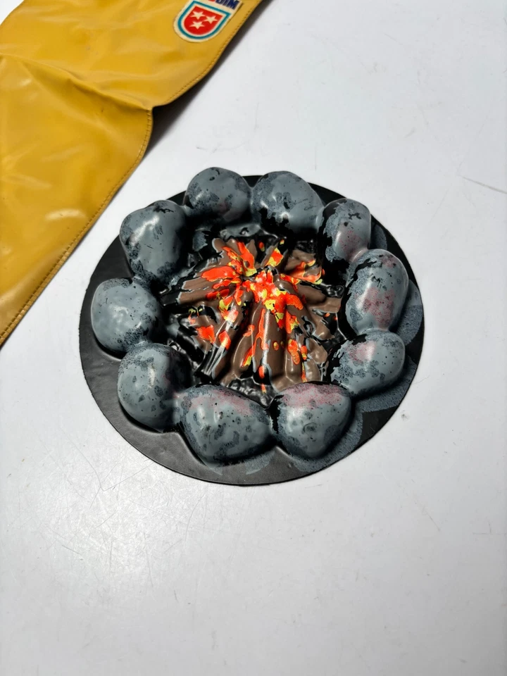 De colección 1972 Mattel Big Jim #4384 cámper deportivo campamento fogata y saco de dormir Foto 2 de 4