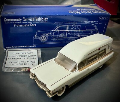 Brooklin CSV 16 1960 Miller-Meteor Cadillac Guardian Ambulance