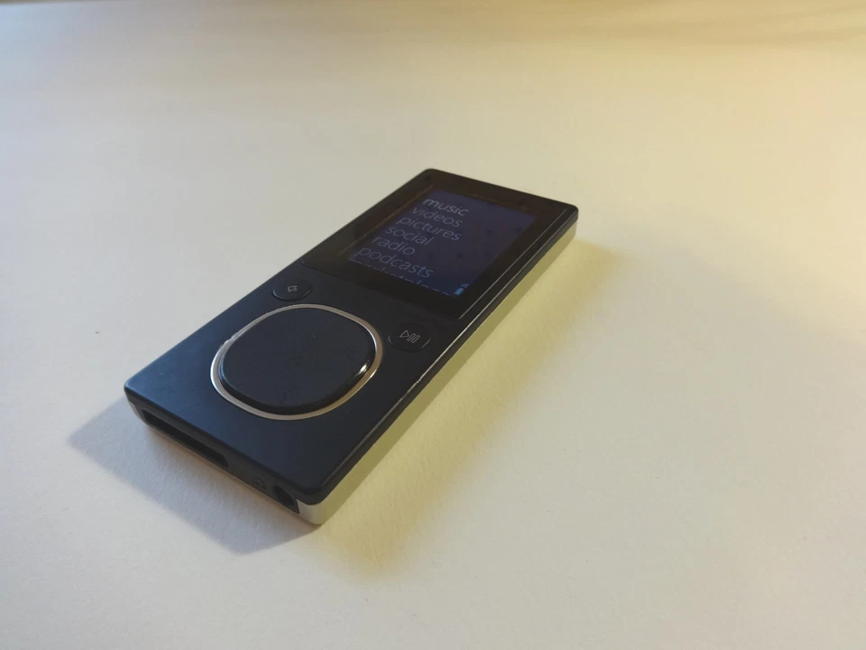 MICROSOFT ZUNE NEGRO 8GB...BATERÍA NUEVA... Foto 4 de 4
