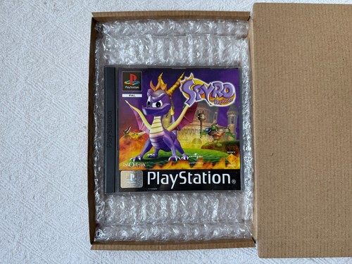 Spyro the Dragon PS1 - UK PAL VGC with Demo - High Quality Packing - Tracked - Picture 2 of 11