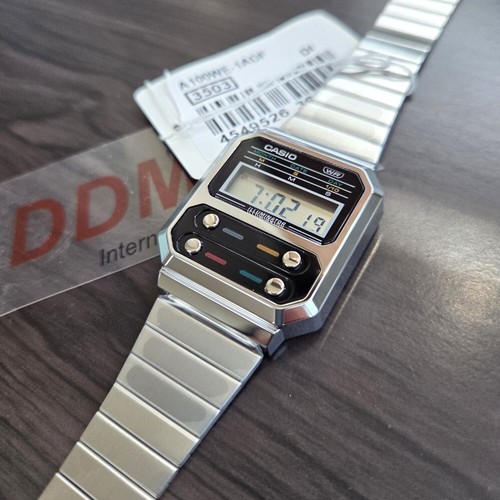 Casio A100WE-1ADF Reloj Clásico Digital Banda Metal Plateado Vintage Original Nuevo - Imagen 10 de 11