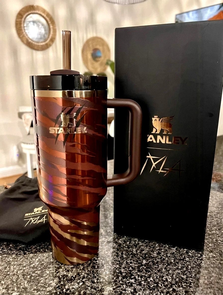 Stanley X Tyla Tyger Limited Edition Cup - Quencher H2.0 Flowstate