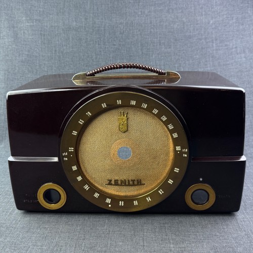 Radio baquelita tubo AM/FM Zenith G725 vintage años 50 LEER DESCRIPCIÓN - Imagen 16 de 23