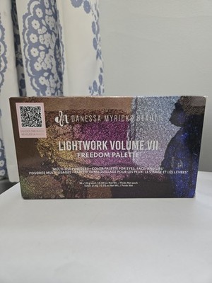 Danessa Myricks Beauty LIGHTWORK VOLUME VII Freedom Eyeshadow Palette NEW RARE!!