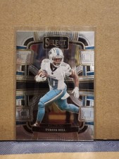 2023 Panini Select - Concourse Tyreek Hill #62 Silver Prizm Miami Dolphins