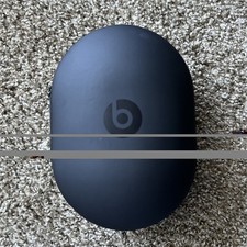 Beats by Dr. Dre Black Hard Shell Carrying Case for Beats Headphones